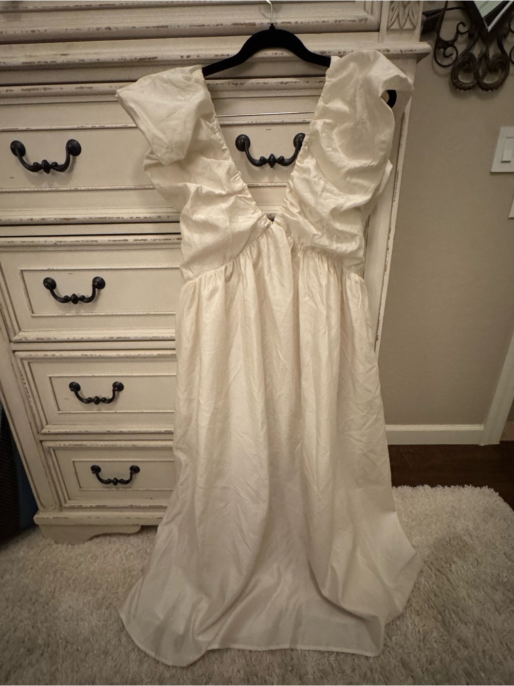 Endless Rose Ruffle-Sleeve Maxi Dress with V-Neck